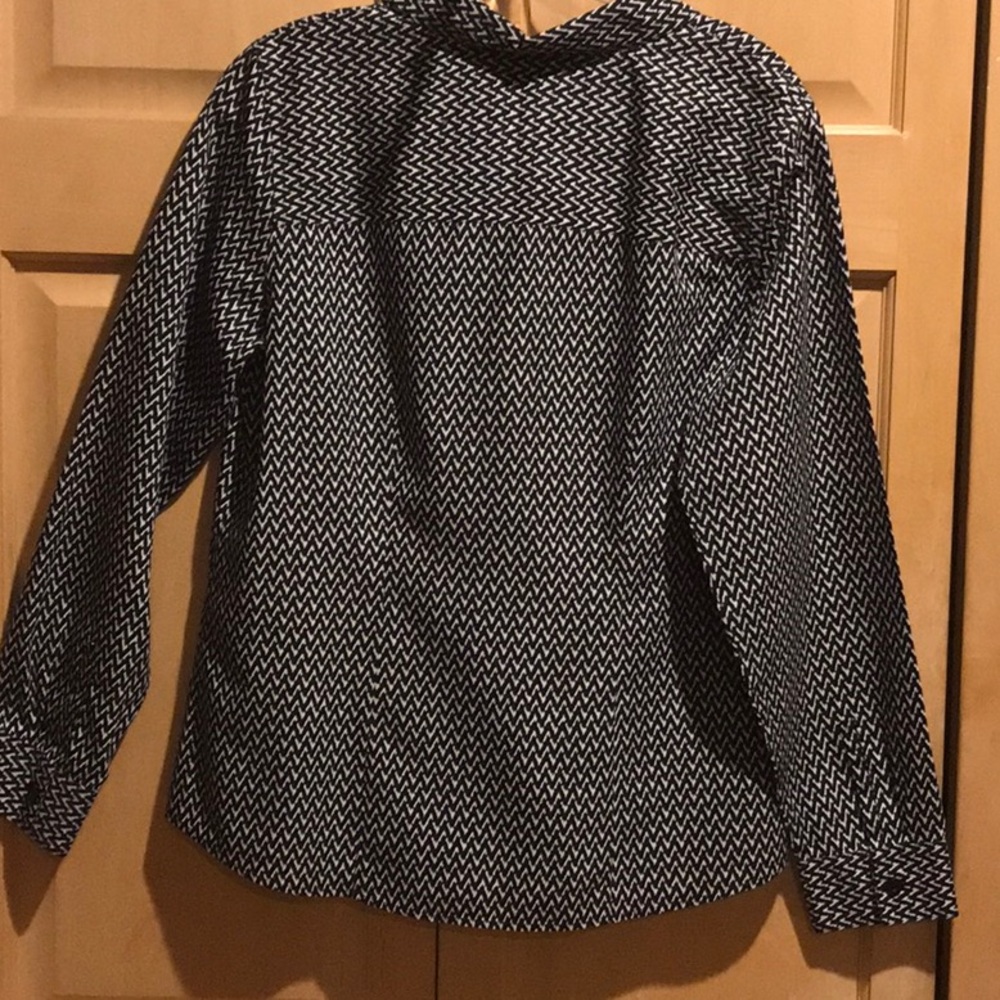 Chico’s Blouse - Picture 4 of 6